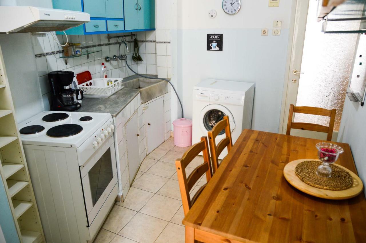 An Apartment For 2-4 Friends. Thessaloniki Exterior photo